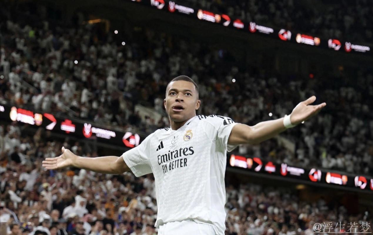 1-1！姆巴佩神勇难掩遗憾，熊皇点射救主，皇马遭巴萨反超